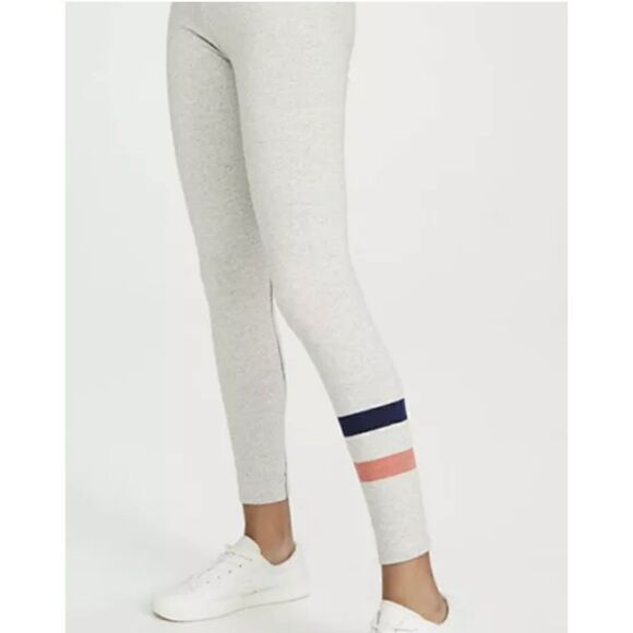 NWT Sundry Heathered Gray Yoga Pants - Large